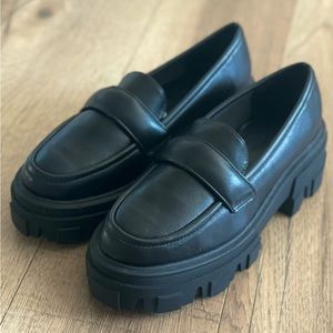 ASOS Chunky Loafers US 8